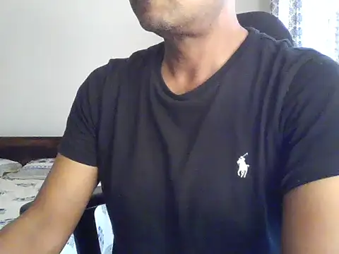 Snapshot of Moh-Moksha chatting on 06-08-26, 08:26 Moh-Moksha online show from 06-08-26, 08:26