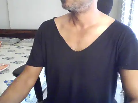 Snapshot of Moh-Moksha chatting on 06-21-26, 06:30 Moh-Moksha online show from 06-21-26, 06:30