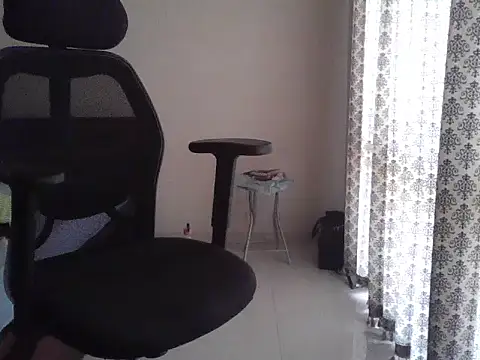 Snapshot of Moh-Moksha chatting on 03-08-26, 08:28 Moh-Moksha online show from 03-08-26, 08:28