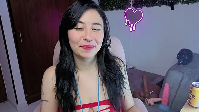 LolaOpalX online show from 04-10-26, 12:50