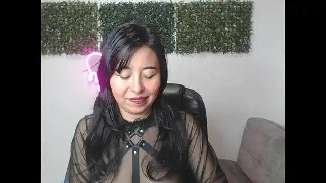 LolaOpalX online show from 01-13-26, 01:09