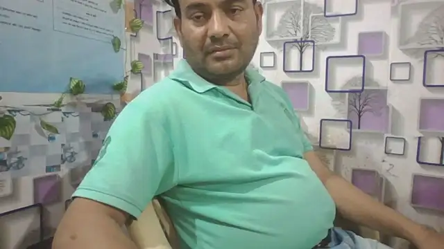 Snapshot of KUMA_500 chatting on 02-11-26, 02:17 KUMA 500 online show from 02-11-26, 02:17