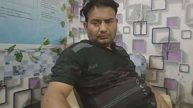 Snapshot of KUMA_500 chatting on 02-09-26, 02:42 KUMA 500 online show from 02-09-26, 02:42