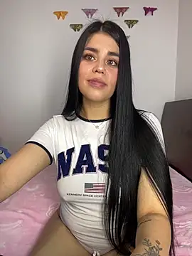 sophyy white online show from 02-11-26, 10:20