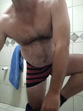 Snapshot of Playmate1976 chatting on 04-09-26, 05:52 Playmate1976 online show from 04-09-26, 05:52