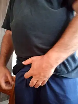 Snapshot of Playmate1976 chatting on 04-13-26, 10:08 Playmate1976 online show from 04-13-26, 10:08