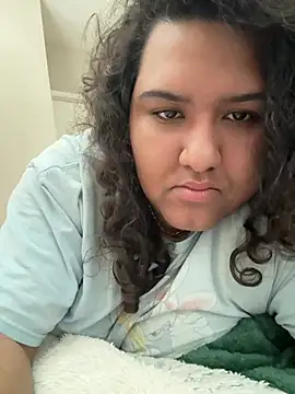 Angeliccreamyrican online show from 02-19-26, 04:59