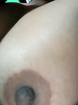 Snapshot of Hotty-Girl chatting on 01-10-26, 09:15 Hotty-Girl online show from 01-10-26, 09:15