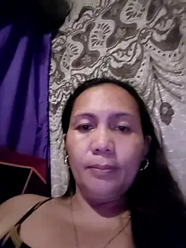 Snapshot of prettymomma24xx chatting on 05-19-26, 08:21 prettymomma24xx online show from 05-19-26, 08:21