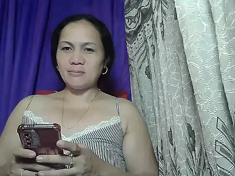 prettymomma24xx online show from 06-19-26, 07:52