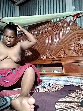 Snapshot of Hot-headed chatting on 05-16-26, 06:18 Hot-headed online show from 05-16-26, 06:18