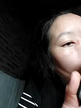 donaaa2 online show from 03-12-26, 01:59