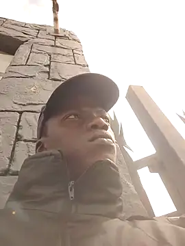 Sihle Plays online show from 02-14-26, 08:03