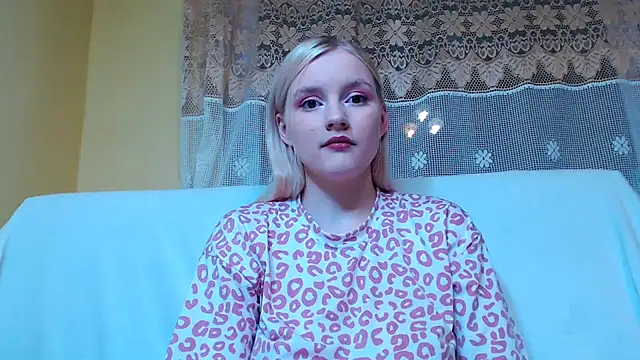 Dami1820 online show from 01-09-26, 06:15