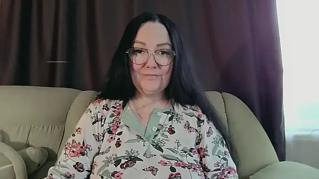 infinity loveliness online show from 04-13-26, 07:12