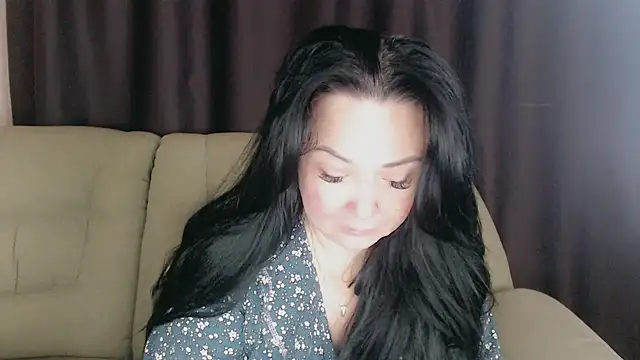 infinity loveliness online show from 10-12-25, 06:26