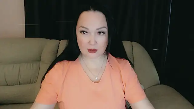 infinity loveliness online show from 12-23-25, 08:02