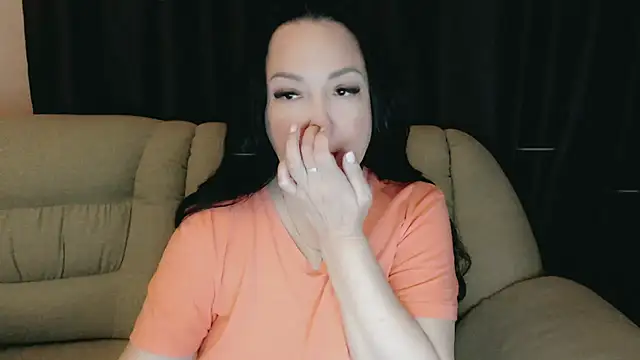 infinity loveliness online show from 11-26-25, 08:03