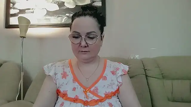 infinity loveliness online show from 04-11-26, 07:16