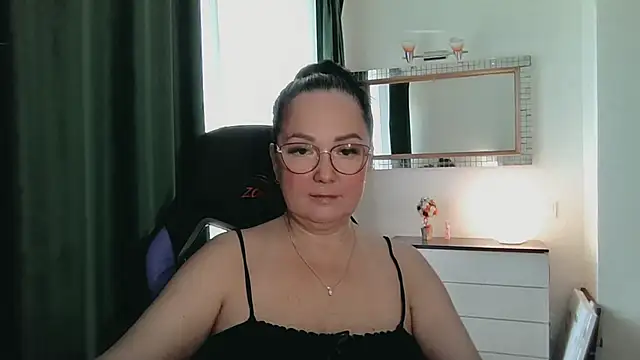 infinity loveliness online show from 07-21-26, 07:10
