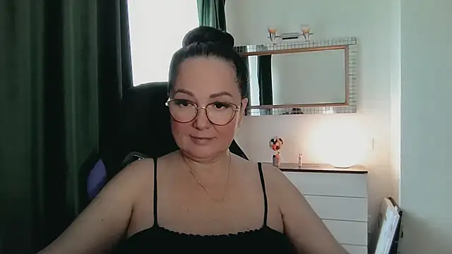infinity loveliness online show from 07-20-26, 08:22