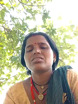 Snapshot of Jyoti_sekh chatting on 06-10-26, 04:13 Jyoti sekh online show from 06-10-26, 04:13