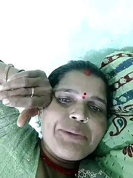 Snapshot of Jyoti_sekh chatting on 05-16-26, 02:54 Jyoti sekh online show from 05-16-26, 02:54