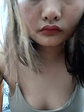 Sweet--Sexy online show from 04-12-26, 05:38