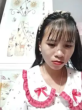 Snapshot of Wily-06 chatting on 07-19-26, 04:15 Wily-06 online show from 07-19-26, 04:15