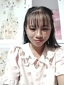 Snapshot of Wily-06 chatting on 07-22-26, 05:59 Wily-06 online show from 07-22-26, 05:59