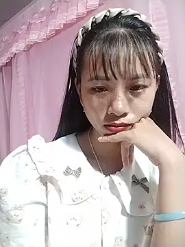 Snapshot of Wily-06 chatting on 06-19-26, 05:46 Wily-06 online show from 06-19-26, 05:46