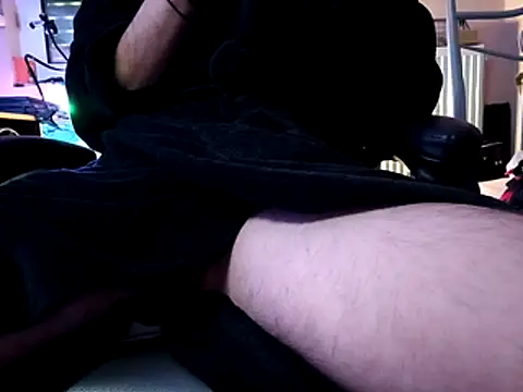 1984hamilton69 online show from 03-04-26, 06:21