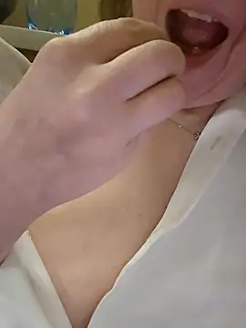 SweetTastes online show from 03-07-26, 03:57