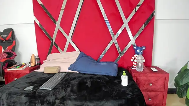 aishaxht online show from 03-25-26, 09:14