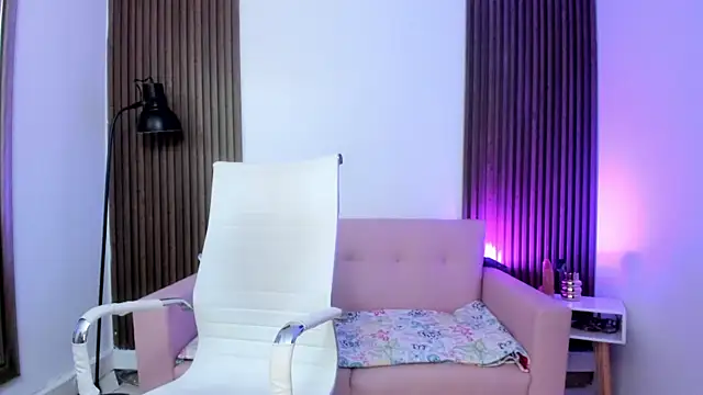 MAGIC ISIS  online show from 01-10-26, 04:41