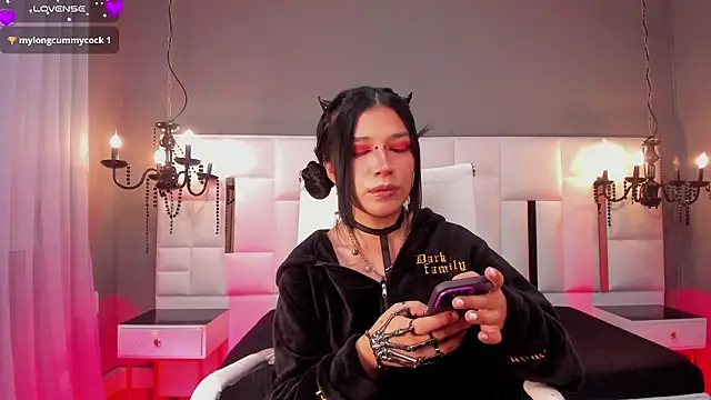 MAGIC ISIS  online show from 02-27-26, 04:23