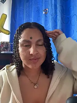 Snapshot of Selene_Voon chatting on 03-27-26, 07:48 Selene Voon online show from 03-27-26, 07:48