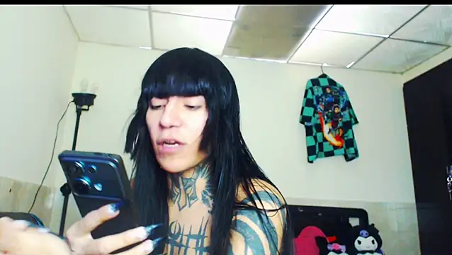 Snapshot of jazmin_wolf chatting on 02-02-26, 05:01 jazmin wolf online show from 02-02-26, 05:01