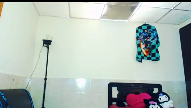 Snapshot of jazmin_wolf chatting on 02-20-26, 04:09 jazmin wolf online show from 02-20-26, 04:09