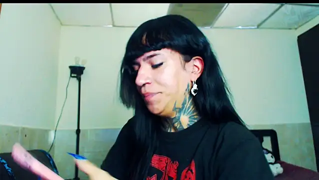 Snapshot of jazmin_wolf chatting on 02-26-26, 12:16 jazmin wolf online show from 02-26-26, 12:16