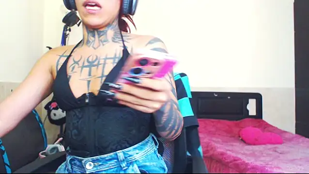 jazmin wolf online show from 04-23-26, 04:08