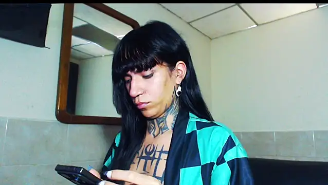 Snapshot of jazmin_wolf chatting on 01-18-26, 12:52 jazmin wolf online show from 01-18-26, 12:52