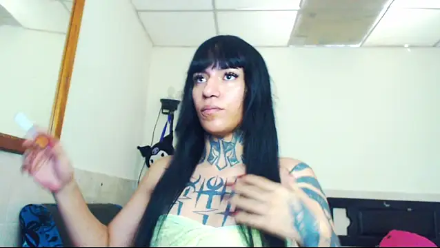 jazmin wolf online show from 03-25-26, 05:12