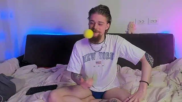 Lev Miller online show from 03-06-26, 02:39