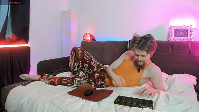 Lev Miller online show from 01-10-26, 11:16