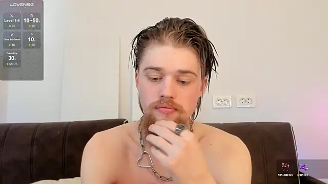 Snapshot of Lev_Miller chatting on 04-18-26, 11:12 Lev Miller online show from 04-18-26, 11:12