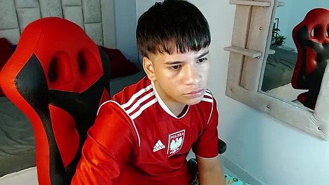 Jay fox1 online show from 01-06-26, 05:44