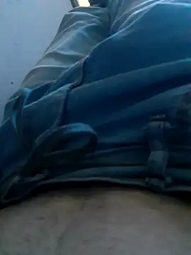 Snapshot of rolaaa2000 chatting on 02-10-26, 11:15 rolaaa2000 online show from 02-10-26, 11:15