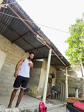 leon97hot online show from 01-10-26, 02:23