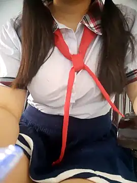 Snapshot of lina_loveee chatting on 03-19-26, 06:02 lina loveee online show from 03-19-26, 06:02
